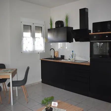 Apartman Little Sweet Hriszí Aktí Haniá